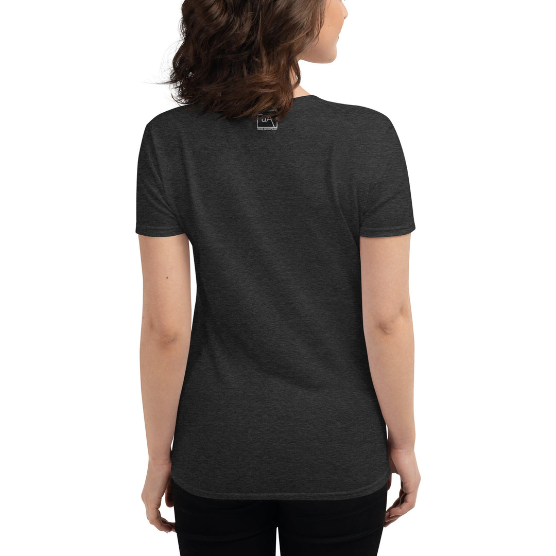 Metro Maven - Women's short sleeve T-shirt Urban Anthropology